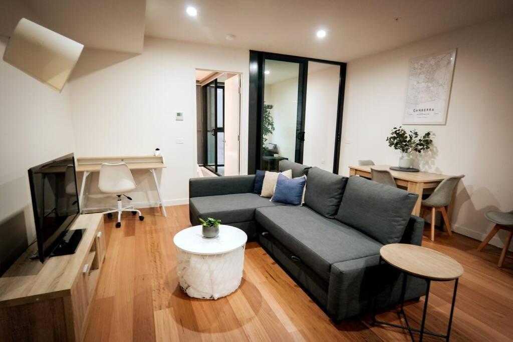 Apartment Braddon 1br Apt, Wifi, Secure Parking, Amazing Location